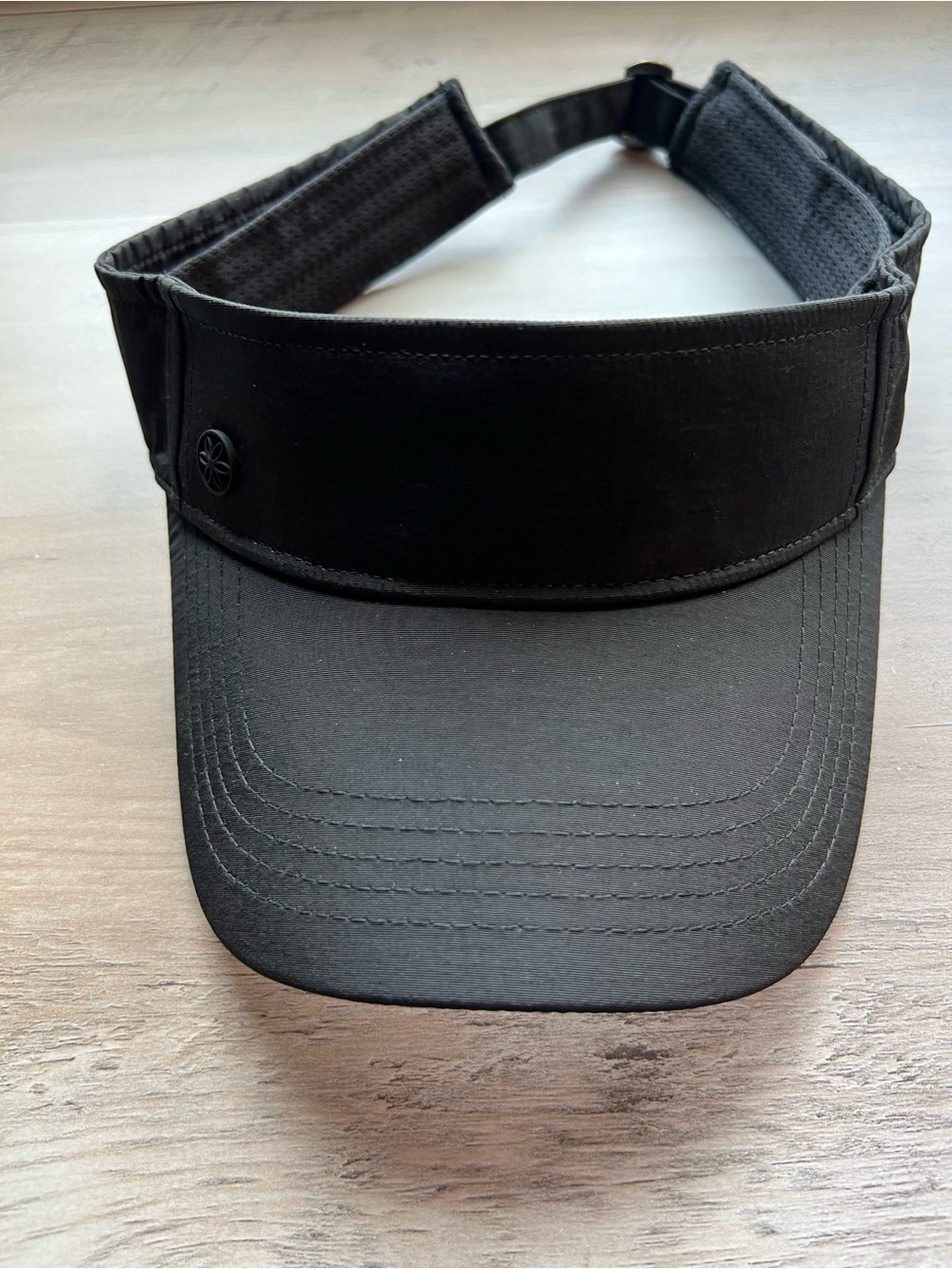 Gaiam Ladies Performance Visor-Black adjustable